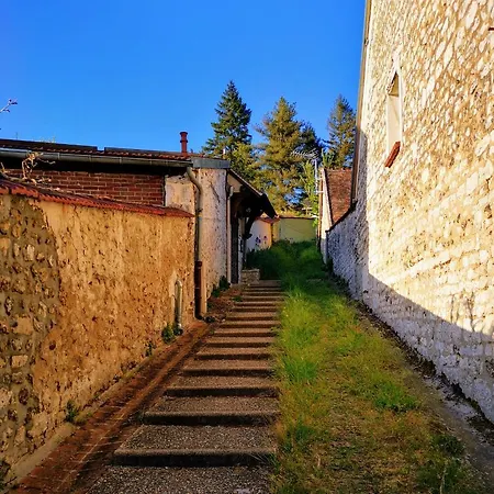 Le Coin Des Artistes Bed & Breakfast