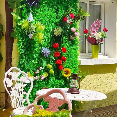 Le Coin Des Artistes Bed and breakfast