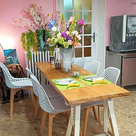 Le Coin Des Artistes Bed & Breakfast