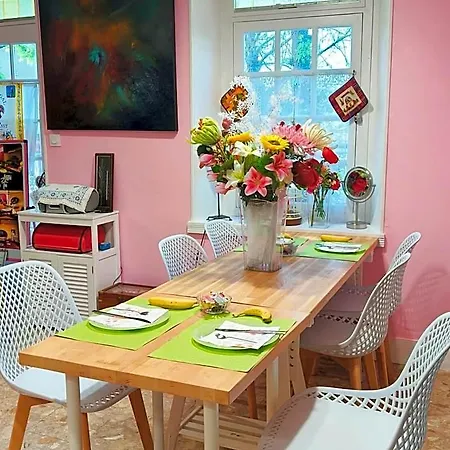 Le Coin Des Artistes Bed & Breakfast